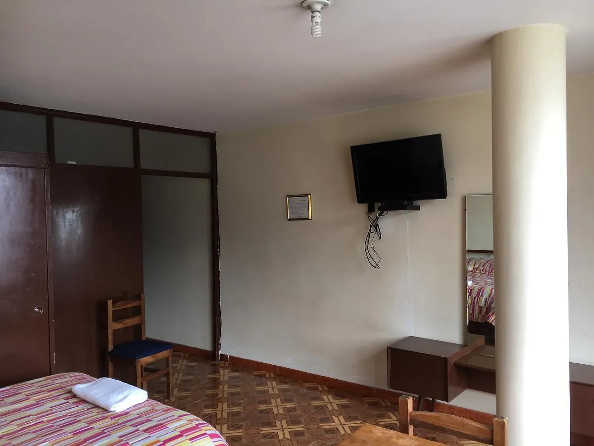 Hotel Manila Plaza Bogota